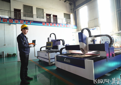 強信心 促發(fā)展 | 邢臺 創(chuàng)新鋪就“智造”路，工藝禮品煥發(fā)新機